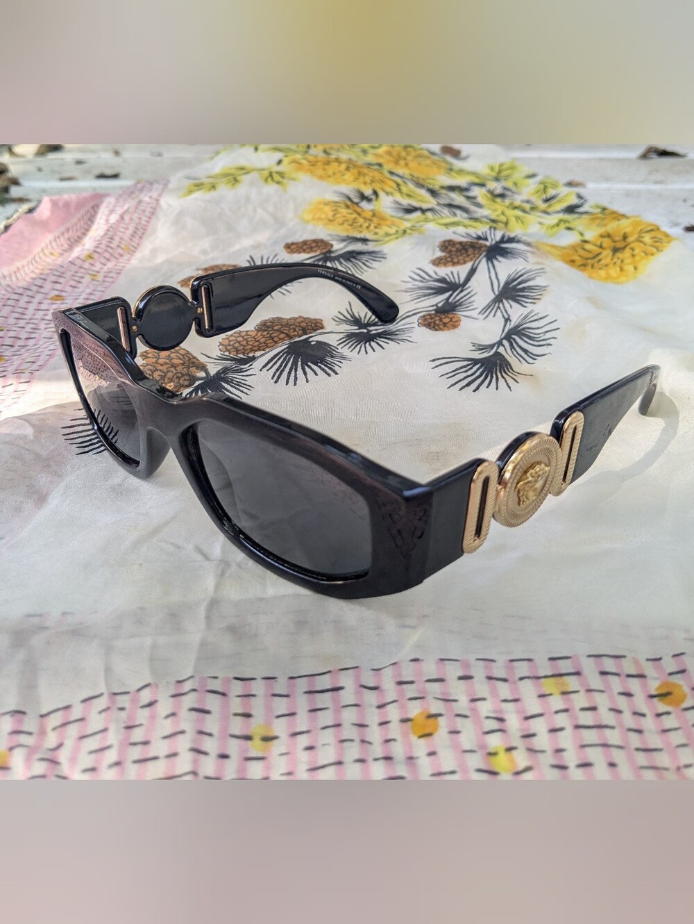 Black Women's Fashion Sunglasses with Gold Accent